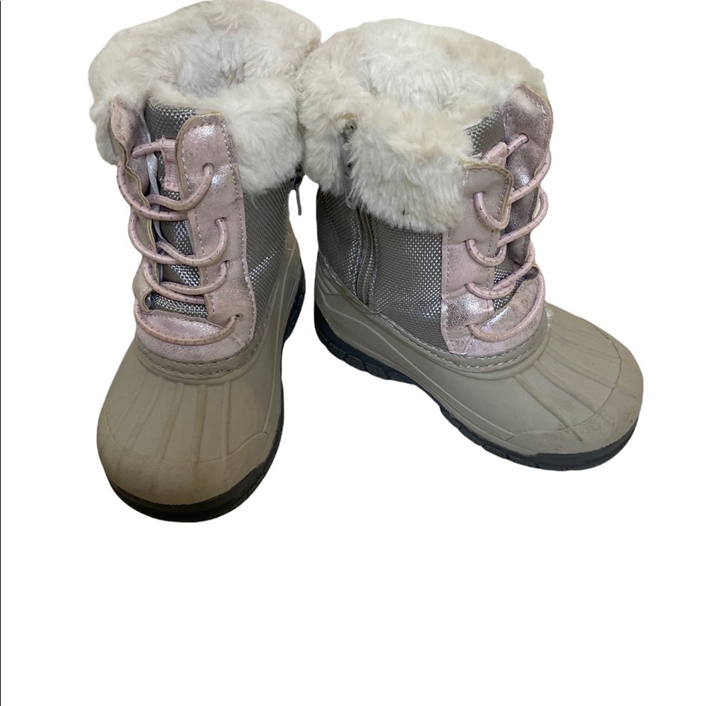 Osh Kosh Girls Winter Duck Boots Sz 6